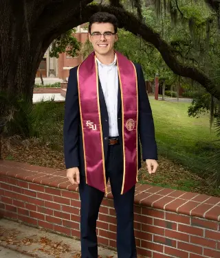 Senior Portrait Photography07.webp